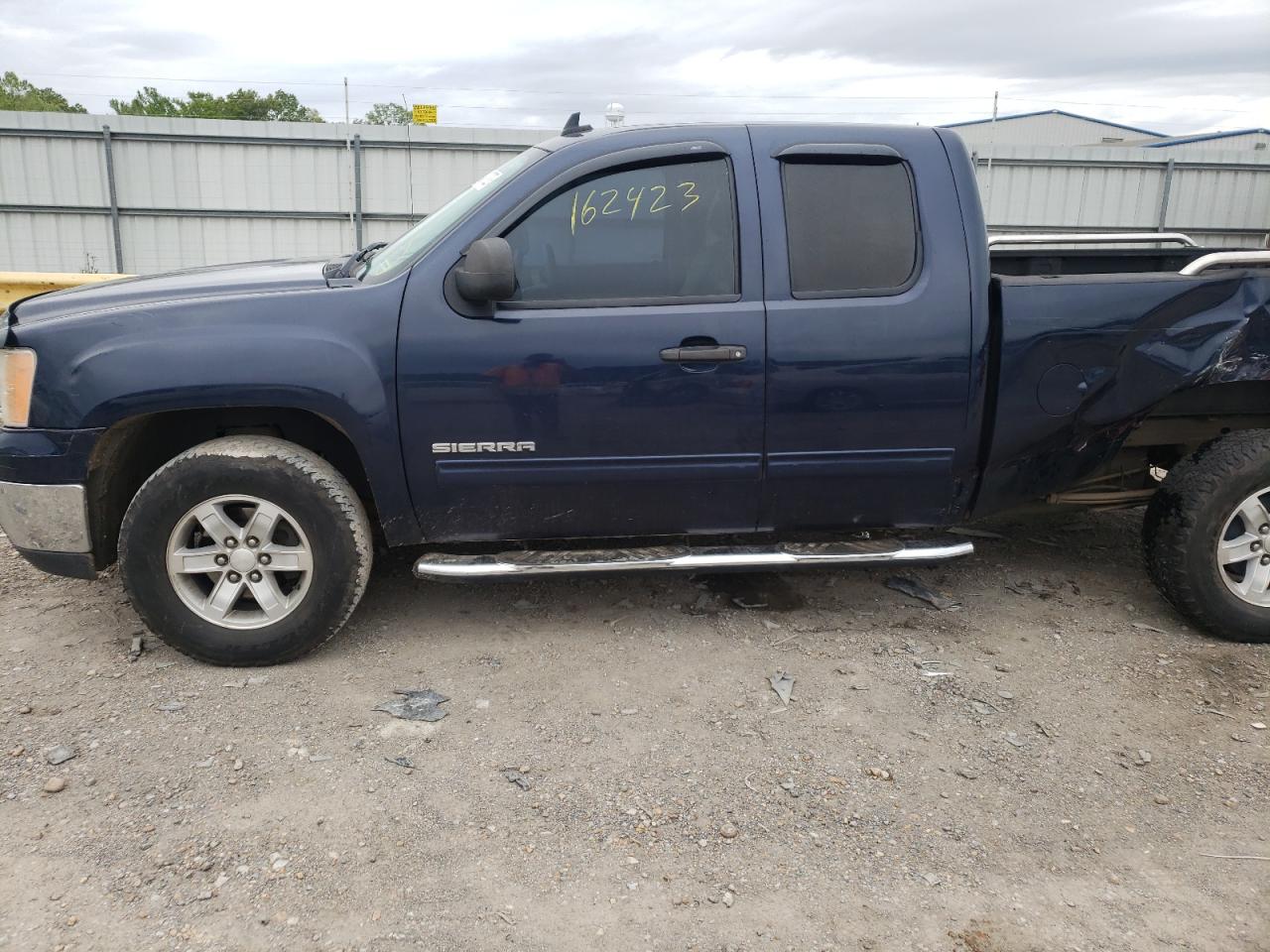 Photo 9 from auction – 2011 GMC SIERRA K15 with VIN 1GTR2VE35BZ288890