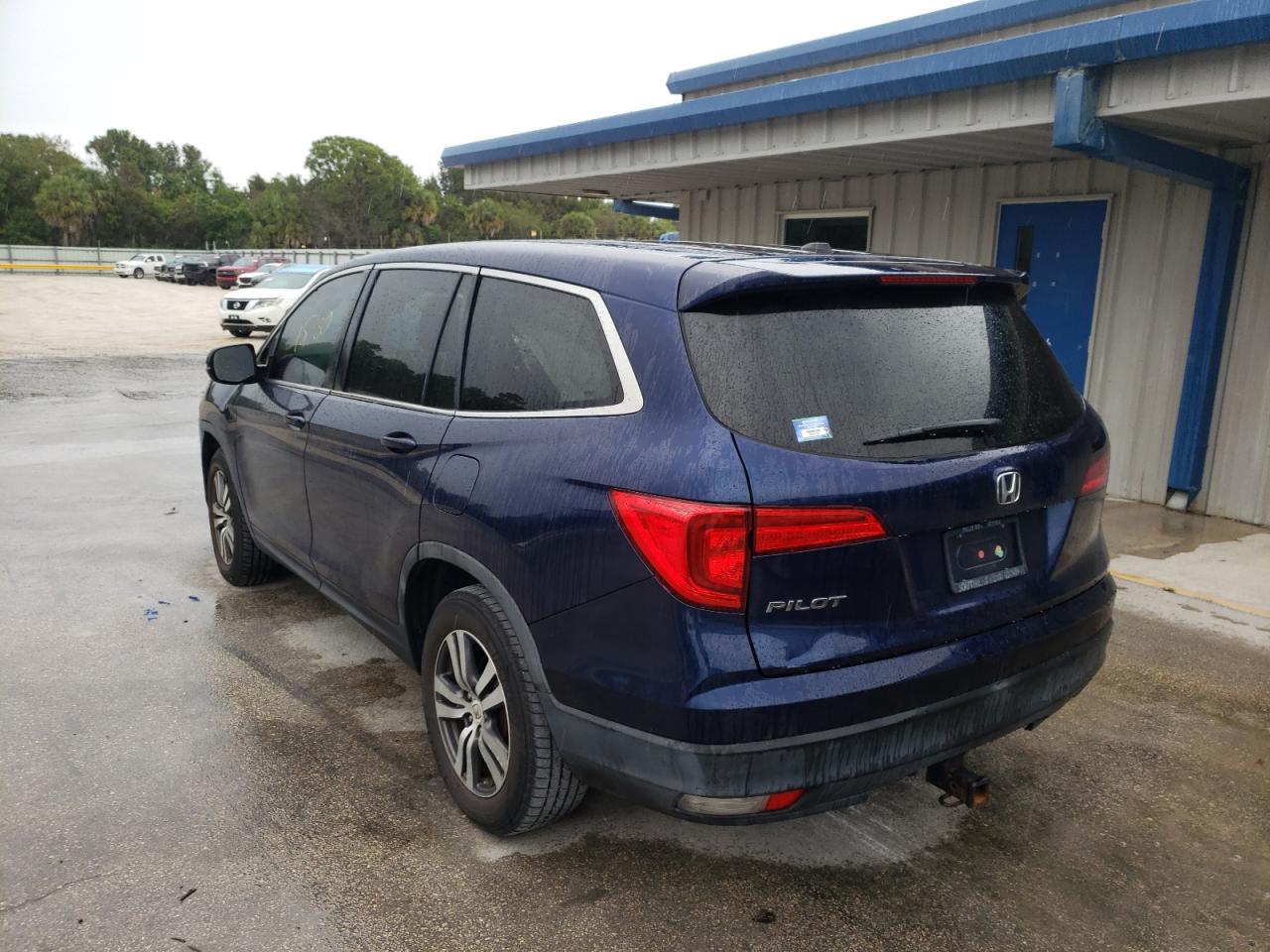 Photo 3 from auction – 2016 HONDA PILOT EX with VIN 5FNYF5H39GB053420