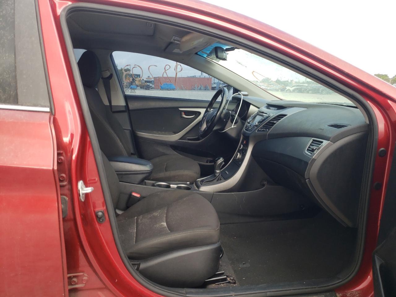 Photo 5 from auction – 2016 HYUNDAI ELANTRA SE with VIN 5NPDH4AE0GH780686