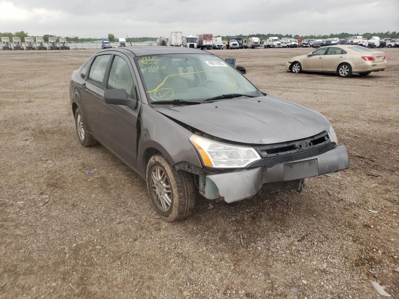 FORD FOCUS SE 2011 with VIN 1FAHP3FN0BW179164 - Photo from auction