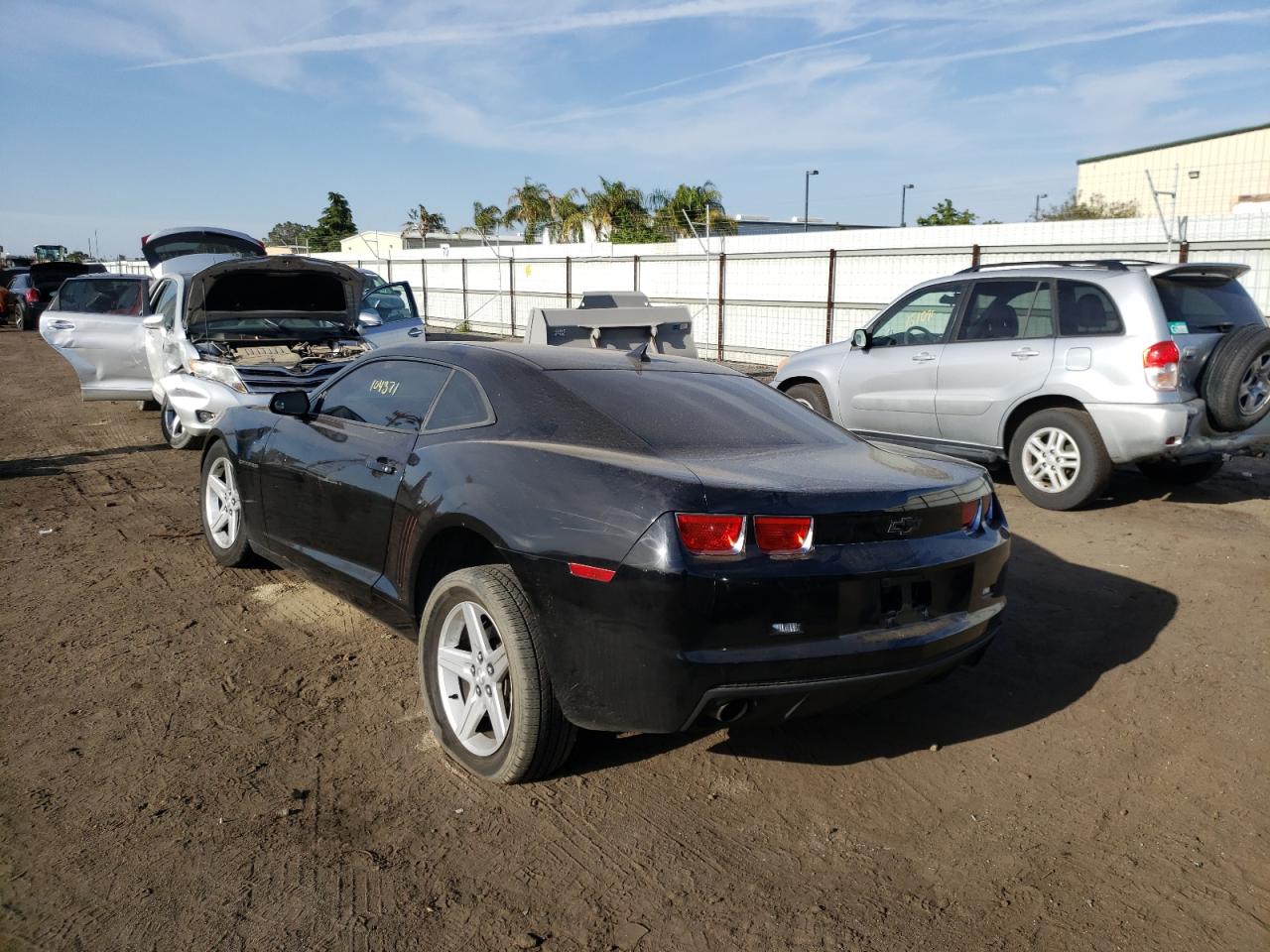 Photo 3 from auction – 2011 CHEVROLET CAMARO LT with VIN 2G1FB1ED5B9139581