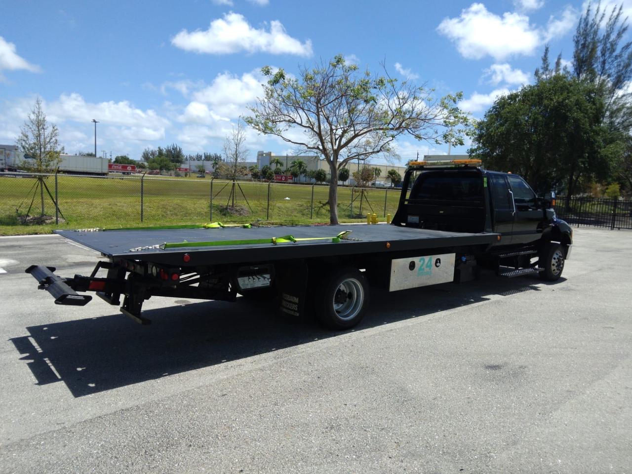 Photo 3 from auction – 2011 FORD F650 SUPER with VIN 3FRNX6FC0BV591840