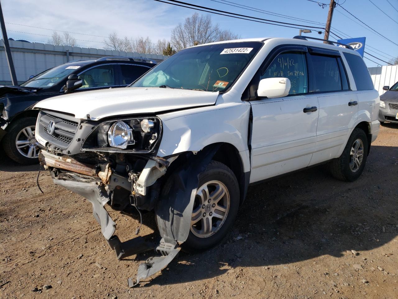 Photo 2 from auction – 2004 HONDA PILOT EXL with VIN 2HKYF18644H554618