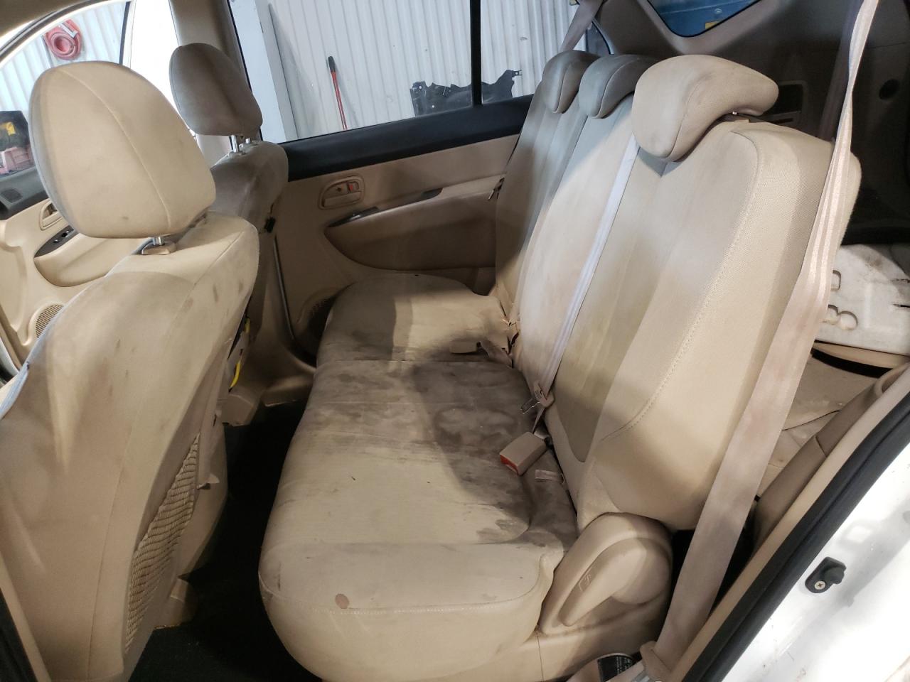 Photo 6 from auction – 2009 KIA RONDO BASE with VIN KNAFG528397273067