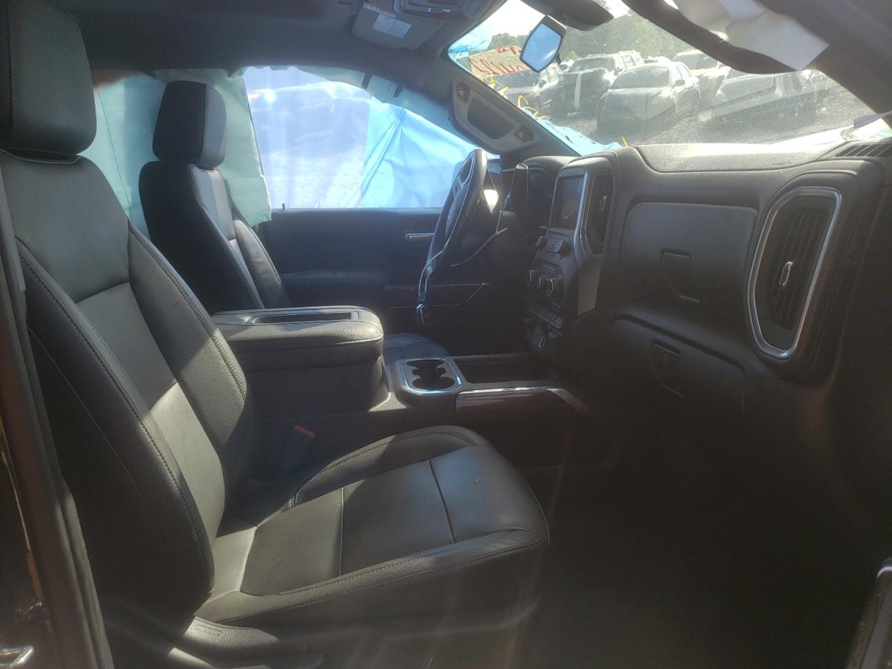 Photo 5 from auction – 2019 CHEVROLET SILVERADO with VIN 3GCPYFED2KG115364