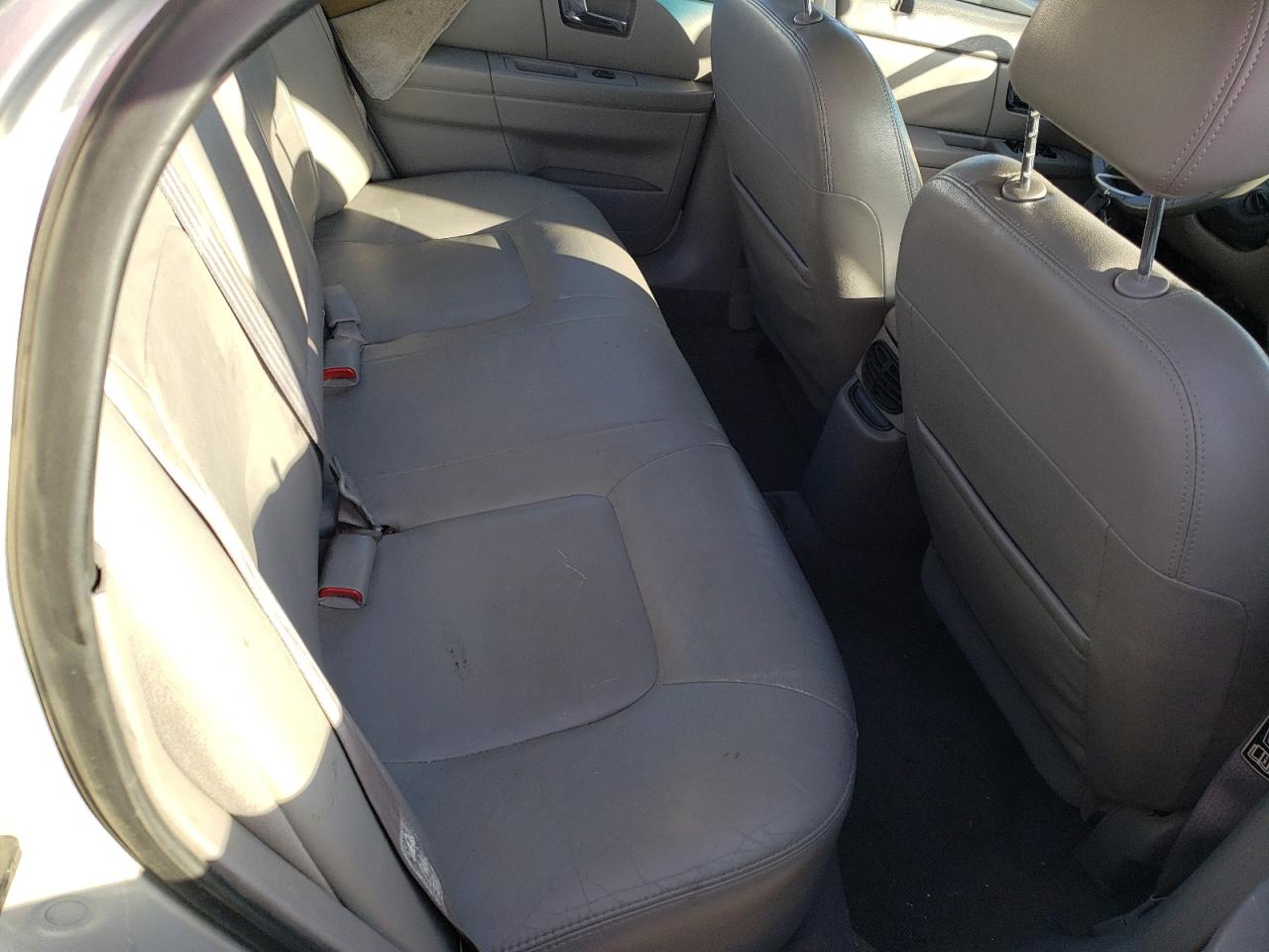 Photo 6 from auction – 2002 MERCURY SABLE LS P with VIN 1MEFM55S22A617739
