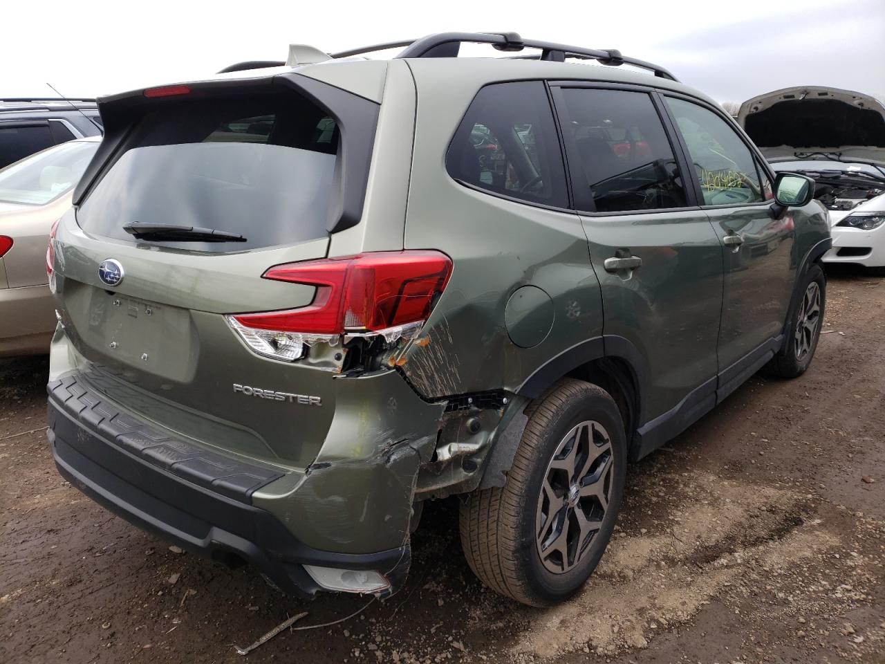 Photo 4 from auction – 2019 SUBARU FORESTER P with VIN JF2SKAEC7KH448074