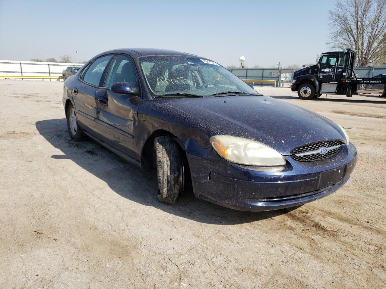 FORD TAURUS SE 2002 with VIN 1FAFP53U82G110344 - Photo from auction