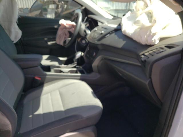 Photo 5 from auction – 2017 FORD ESCAPE S with VIN 1FMCU0F74HUB82744