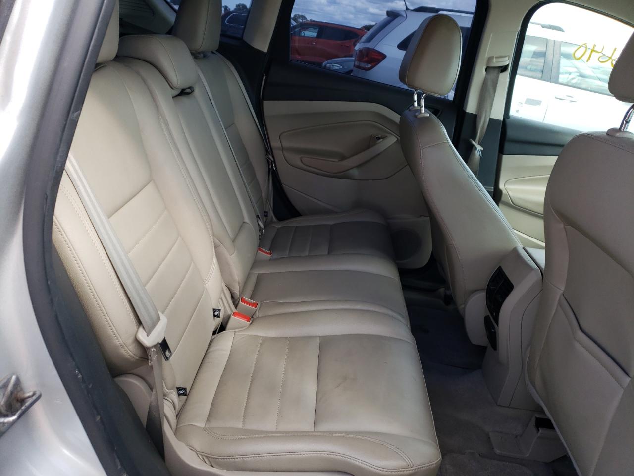 Photo 6 from auction – 2013 FORD C-MAX SEL with VIN 1FADP5BU7DL514075
