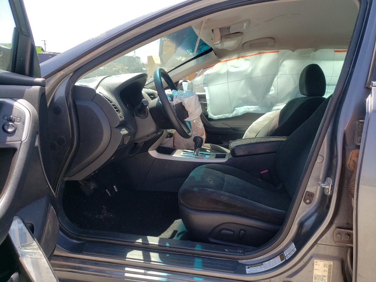 Photo 5 from auction – 2015 NISSAN ALTIMA 2.5 with VIN 1N4AL3AP7FC263348