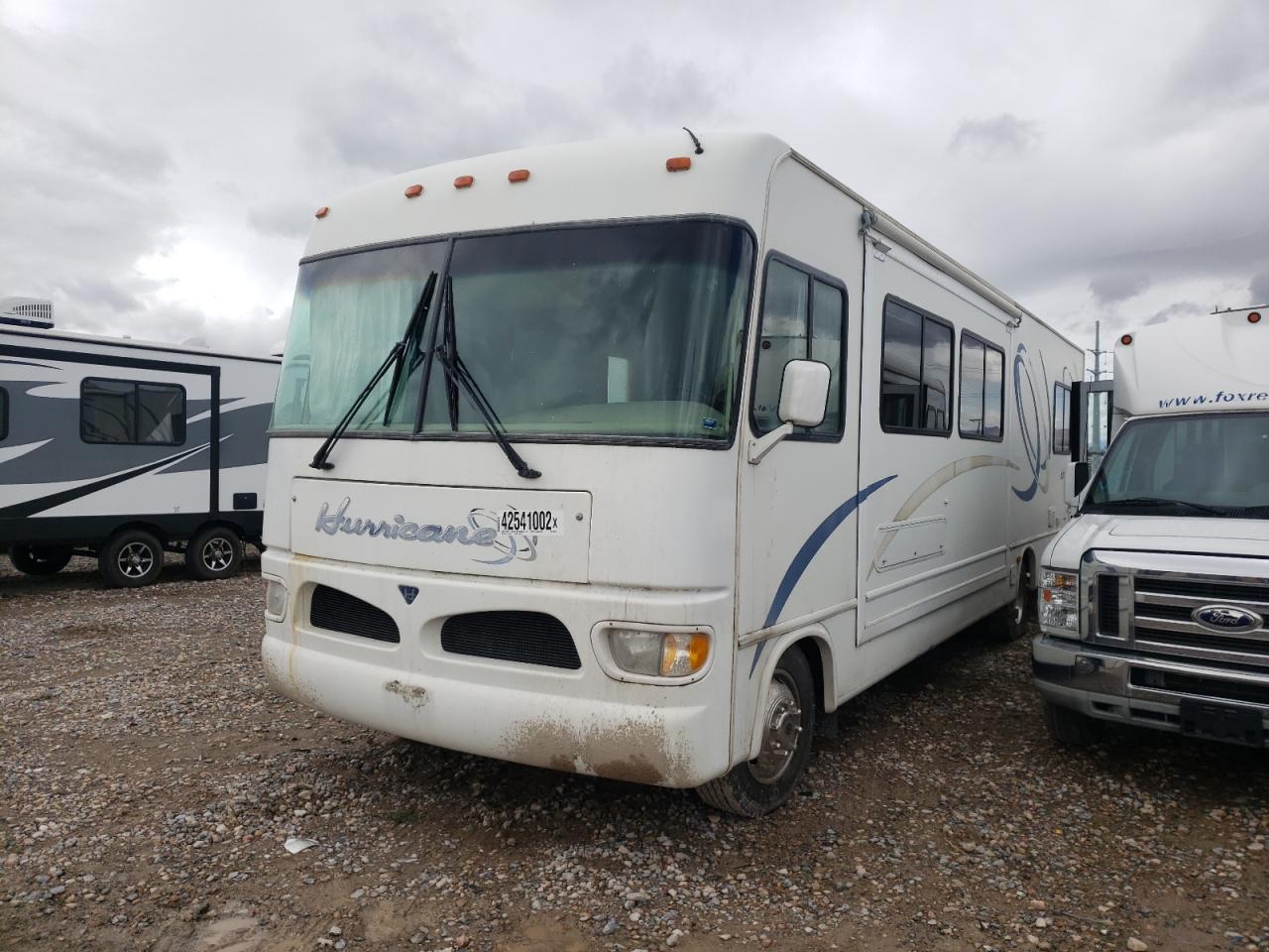 Foto 2 de la subasta – 2002 FORD F550 SUPER con VIN 1FCMF53S920A03752