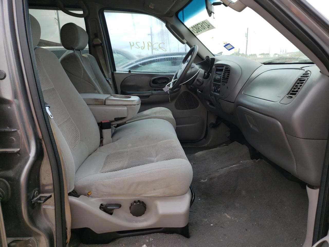 Photo 5 from auction – 2003 FORD F150 SUPER with VIN 1FTRW07633KC91263
