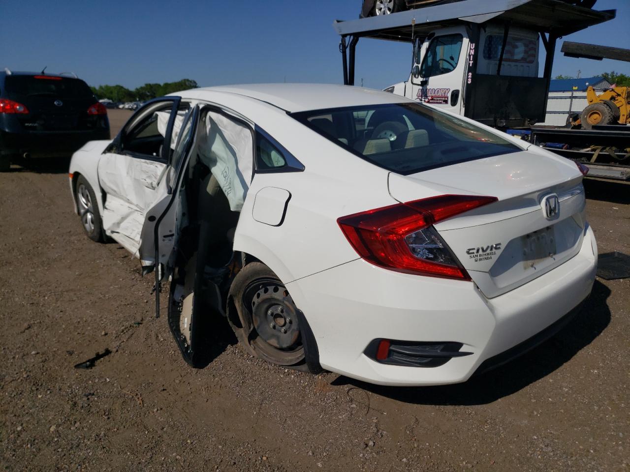 Photo 3 from auction – 2017 HONDA CIVIC LX with VIN 19XFC2F52HE067654