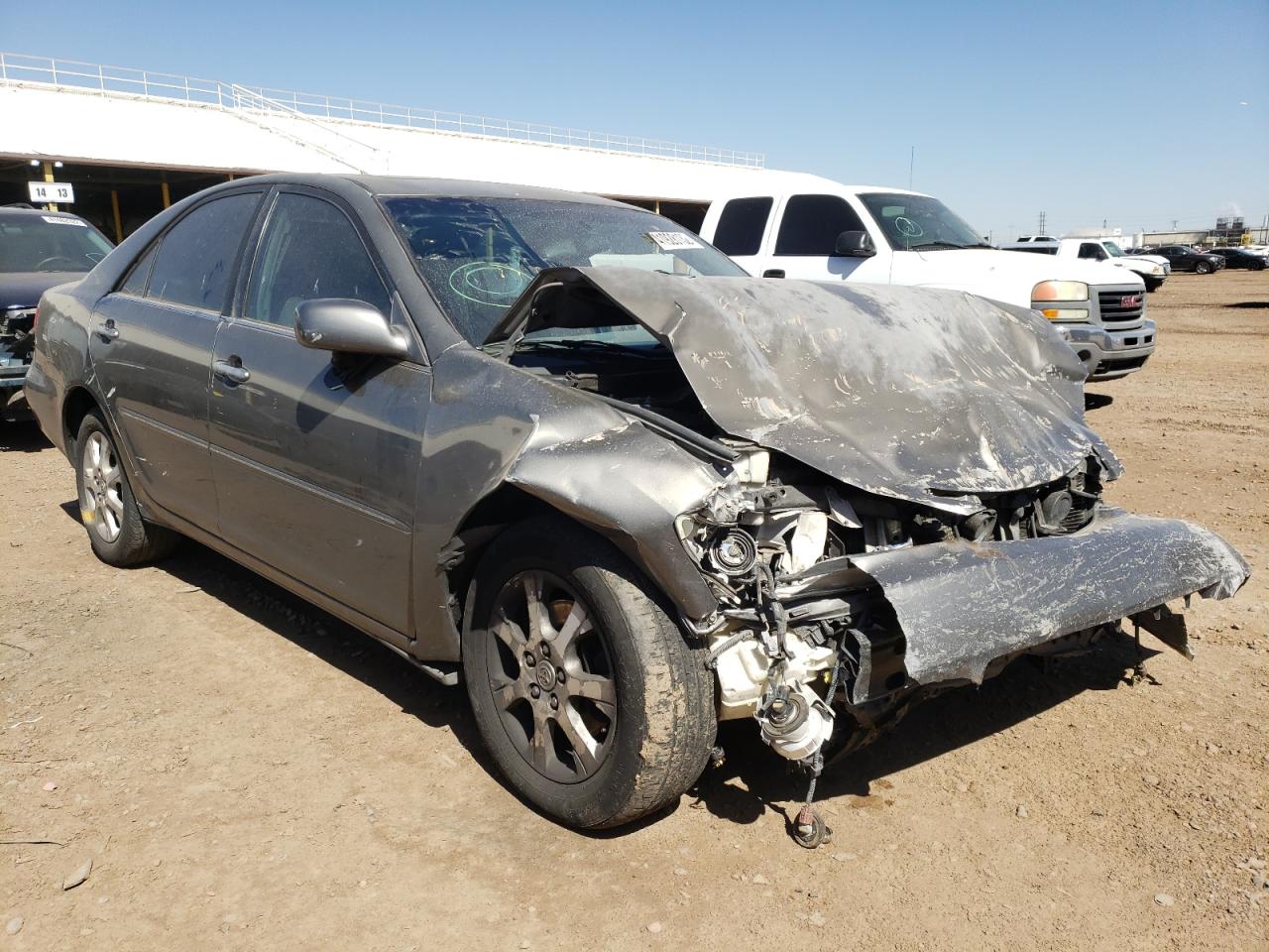 Photo 1 from auction – 2005 TOYOTA CAMRY LE with VIN 4T1BF30K85U614560