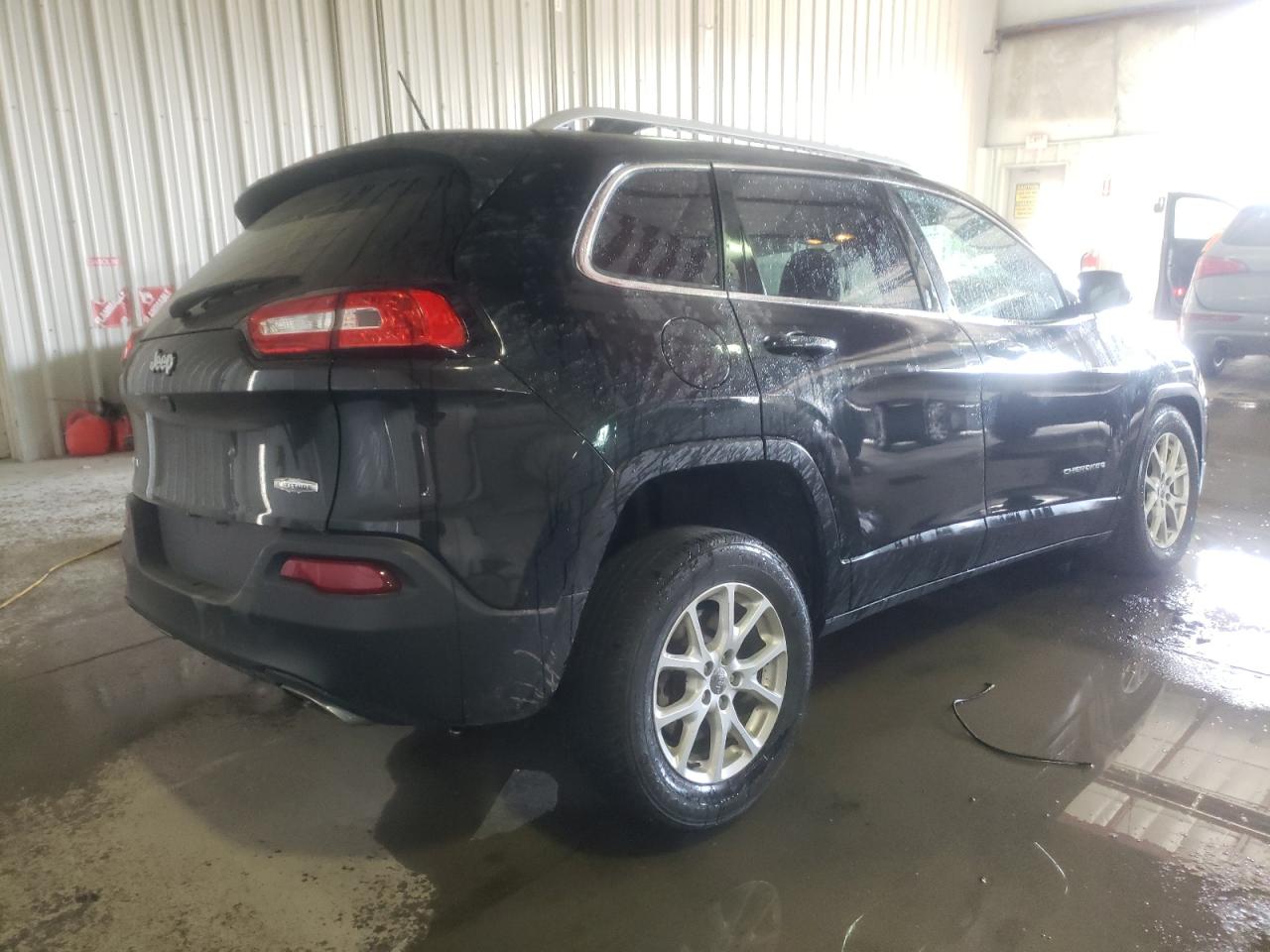 Photo 4 from auction – 2015 JEEP CHEROKEE L with VIN 1C4PJMCS6FW648285