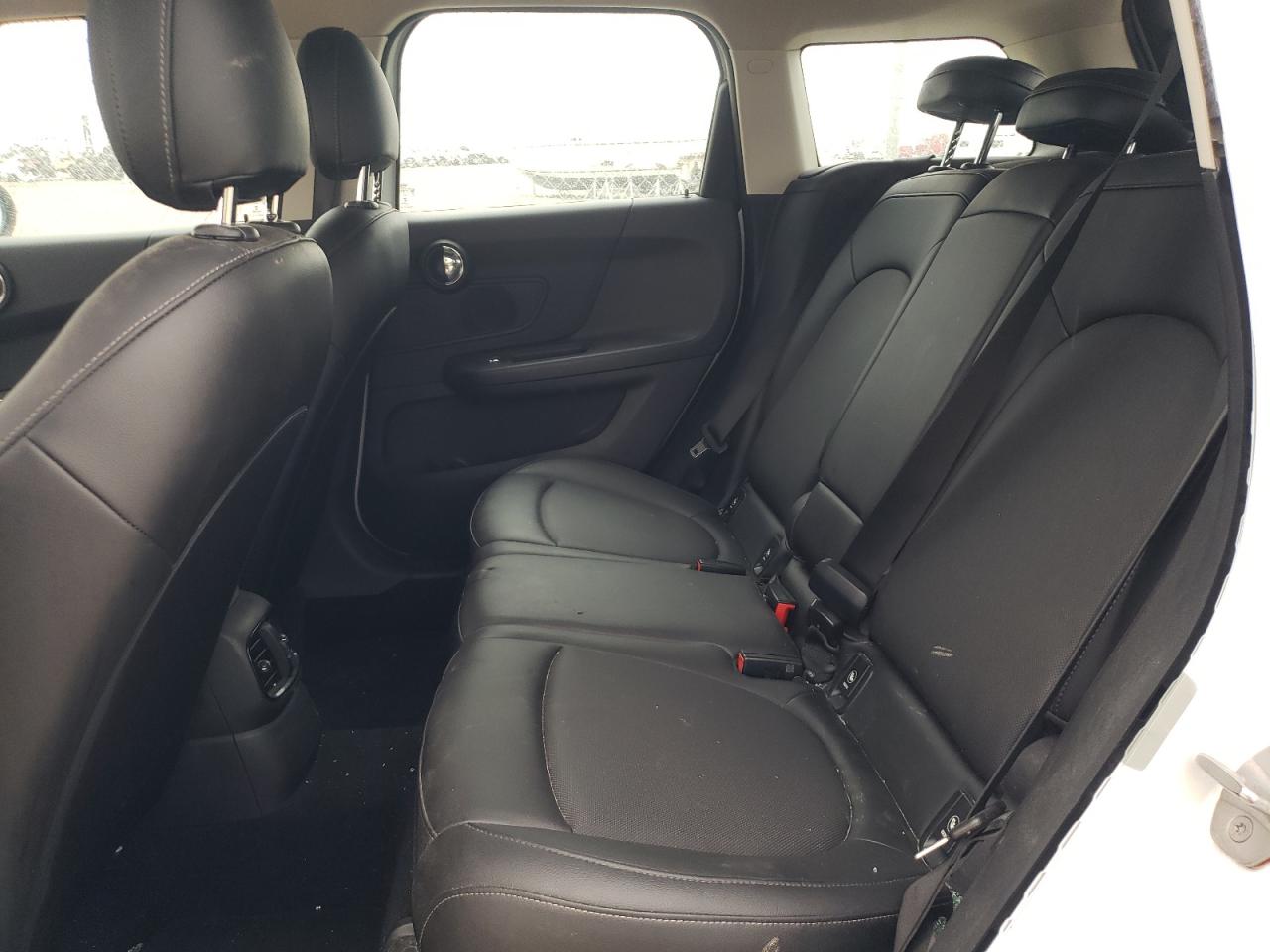Photo 6 from auction – 2017 MINI COOPER COU with VIN WMZYS7C32H3B62771