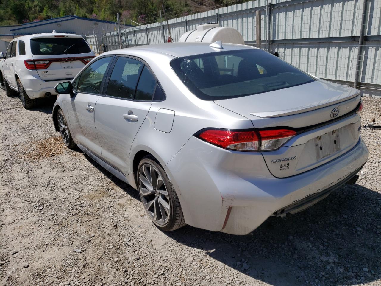 Photo 3 from auction – 2020 TOYOTA COROLLA SE with VIN 5YFP4RCE9LP015282