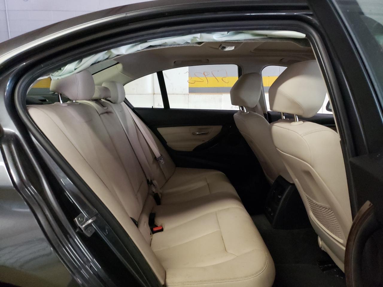 Photo 6 from auction – 2015 BMW 328 XI with VIN WBA3B3C59FJ985172