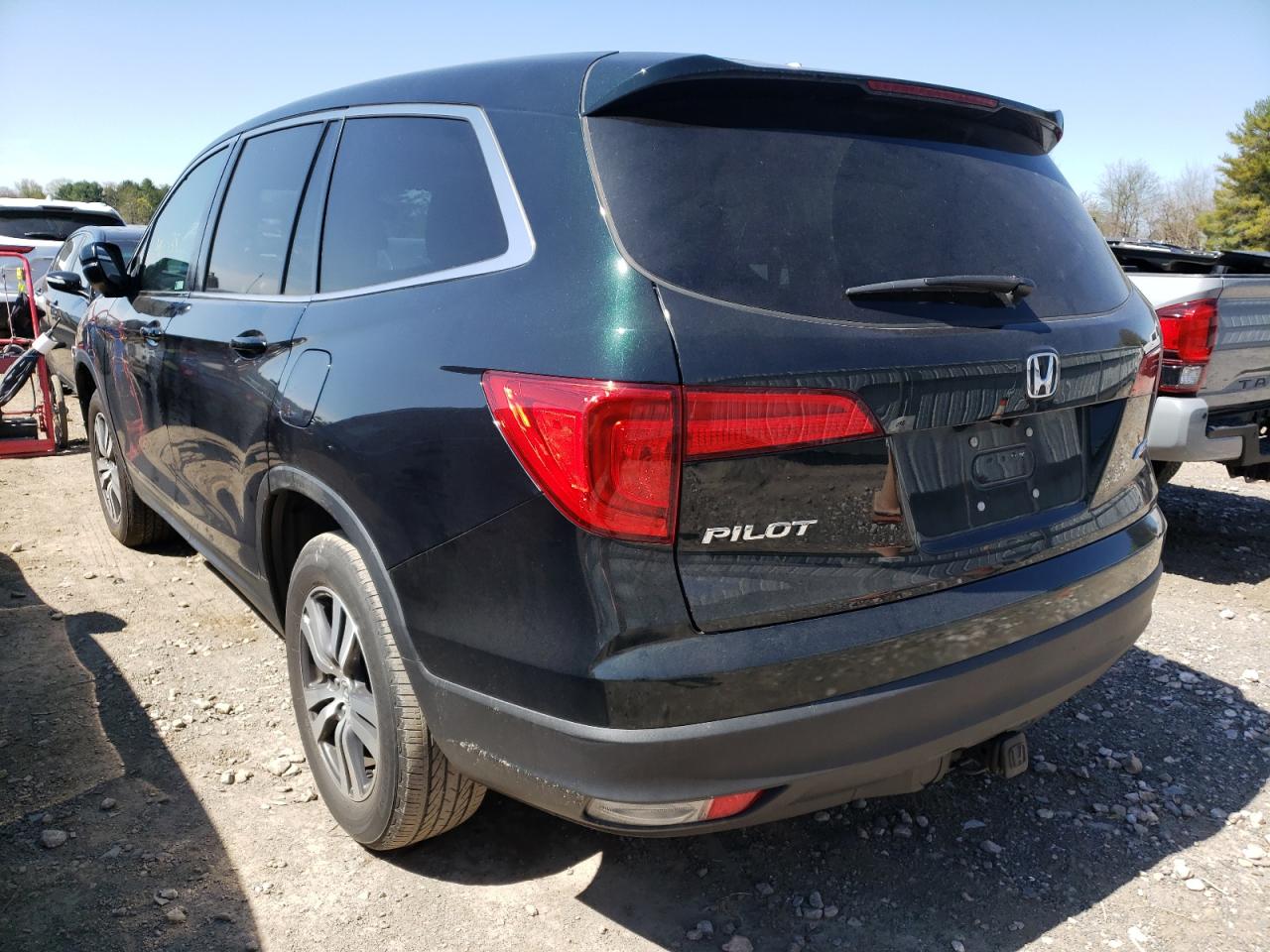 Photo 3 from auction – 2018 HONDA PILOT EXL with VIN 5FNYF6H58JB032220
