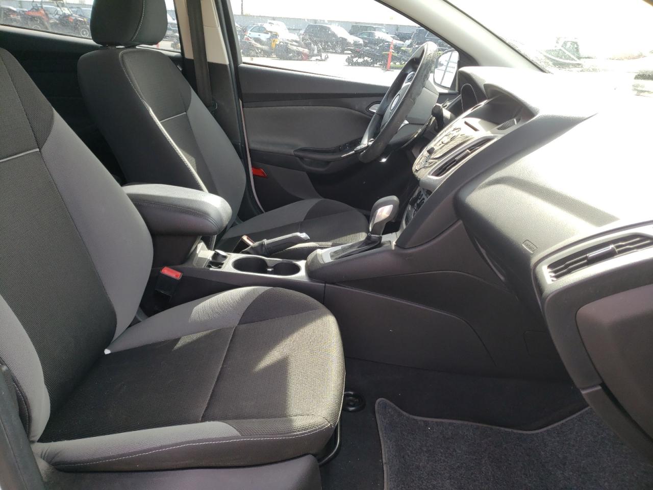 Photo 5 from auction – 2014 FORD FOCUS SE with VIN 1FADP3F29EL441385