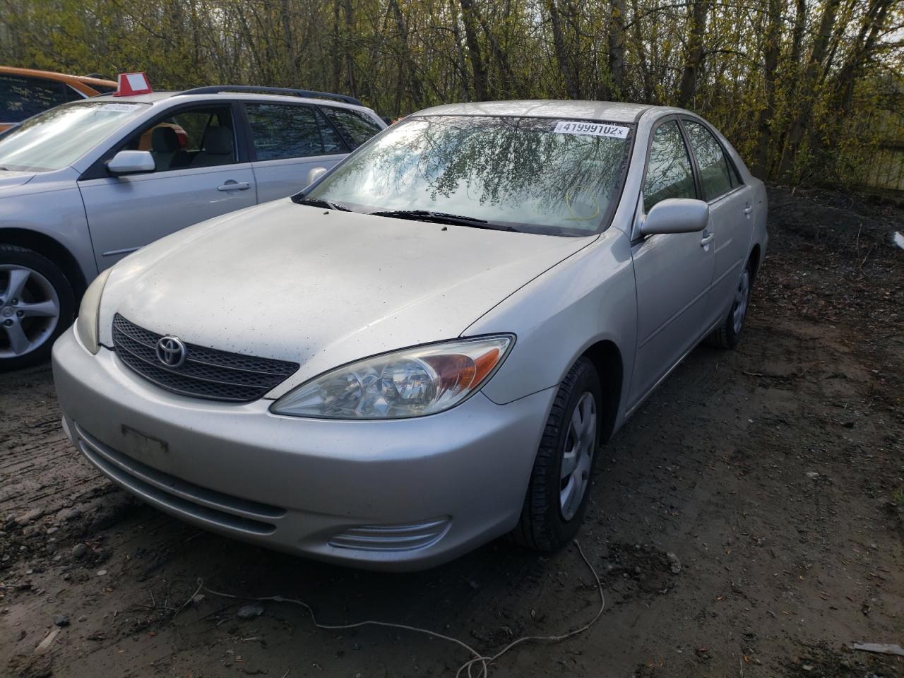 Photo 2 from auction – 2002 TOYOTA CAMRY LE with VIN 4T1BE30K32U512131