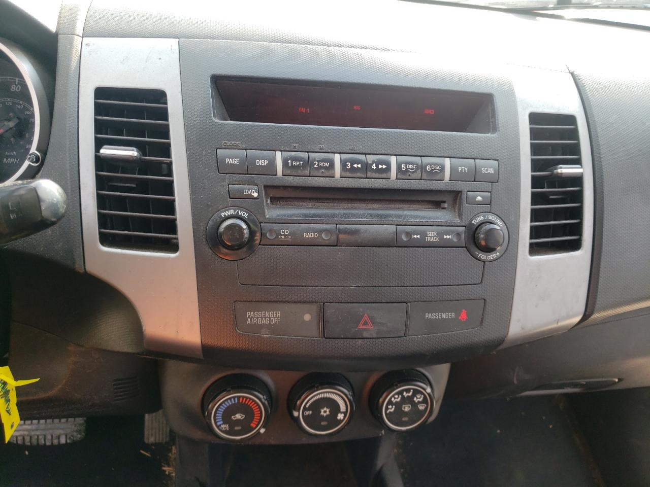 Photo 9 from auction – 2012 MITSUBISHI OUTLANDER with VIN JA4AS2AW7CU000677