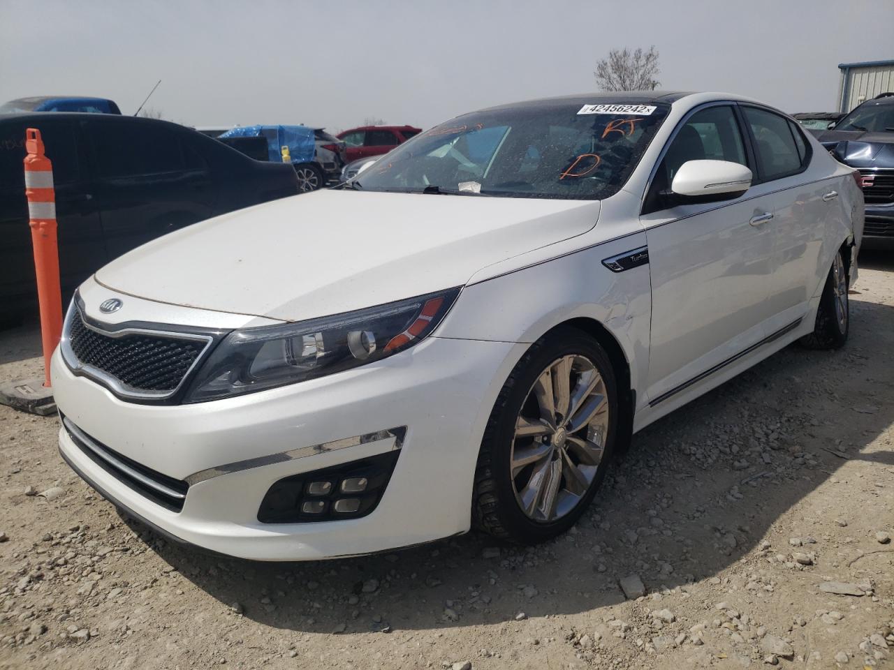 Photo 2 from auction – 2014 KIA OPTIMA SX with VIN 5XXGR4A65EG322010