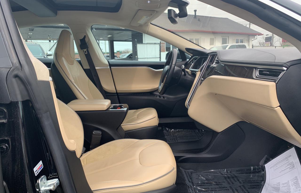 Photo 5 from auction – 2013 TESLA MODEL S with VIN 5YJSA1DP7DFP20812