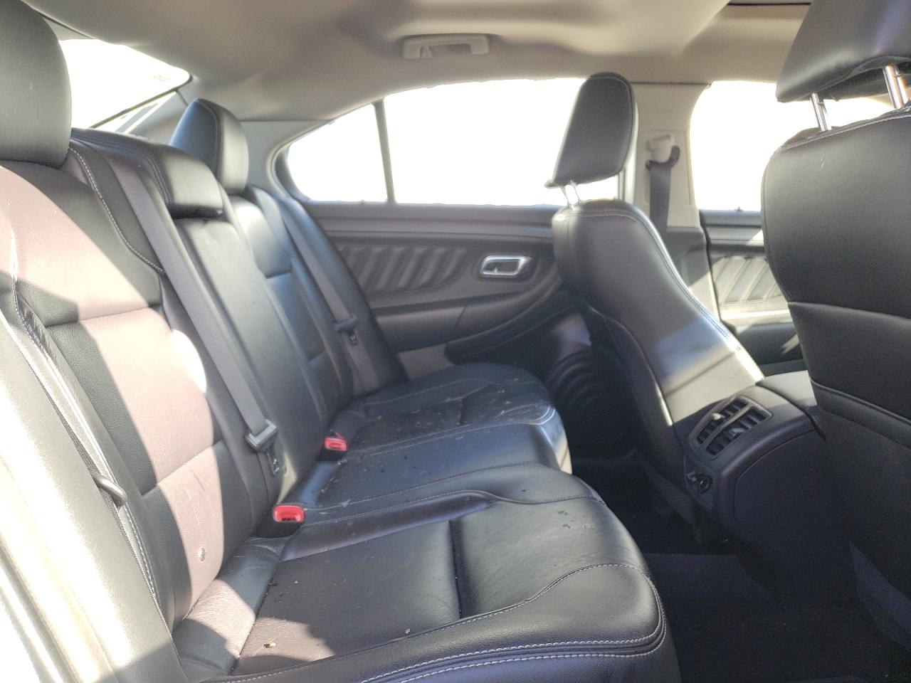 Photo 6 from auction – 2012 FORD TAURUS SEL with VIN 1FAHP2EW9CG119142