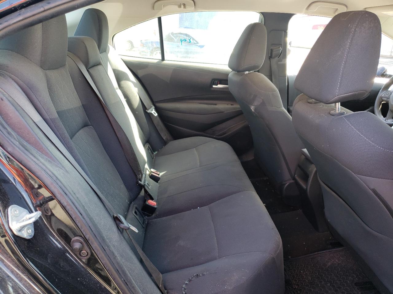 Photo 6 from auction – 2020 TOYOTA COROLLA LE with VIN 5YFEPRAE0LP103848