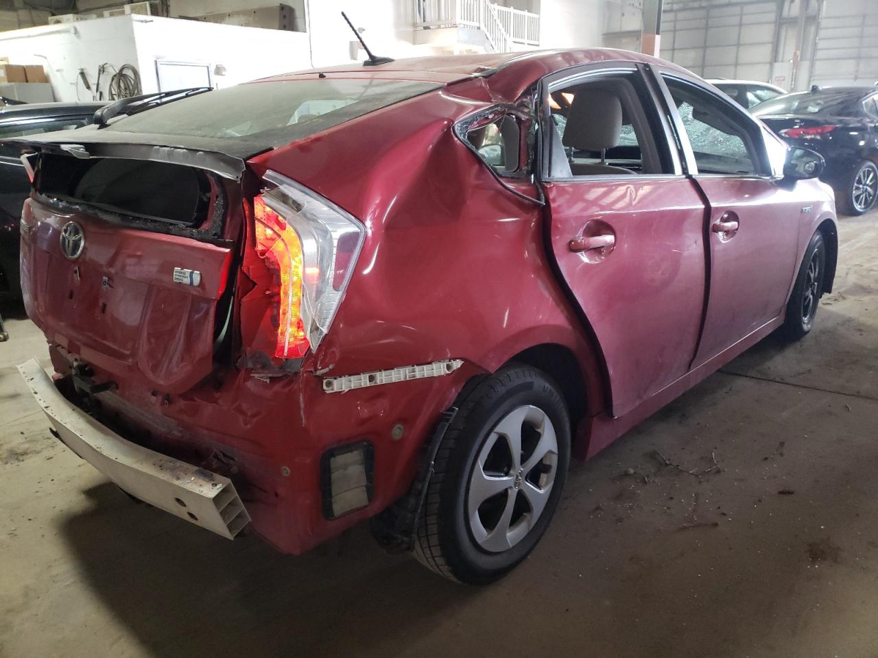 Photo 4 from auction – 2012 TOYOTA PRIUS with VIN JTDKN3DU3C5415071