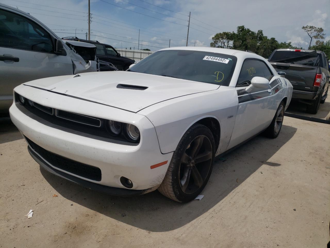 Photo 2 from auction – 2017 DODGE CHALLENGER with VIN 2C3CDZBT1HH568699
