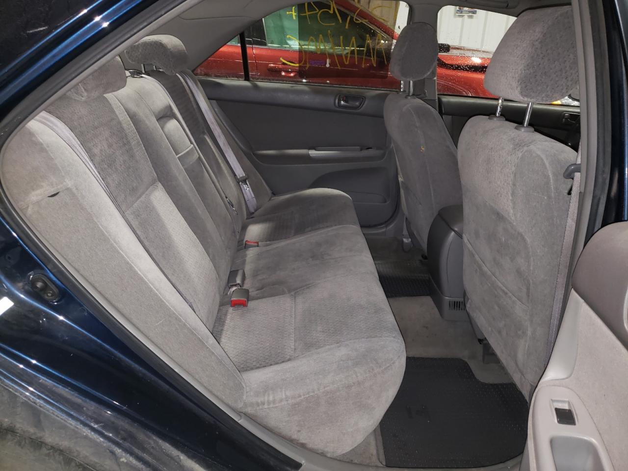 Photo 6 from auction – 2002 TOYOTA CAMRY LE with VIN JTDBE32K220118810