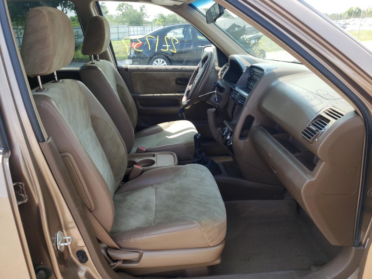 Photo 5 from auction – 2002 HONDA CR-V EX with VIN SHSRD77872U011977