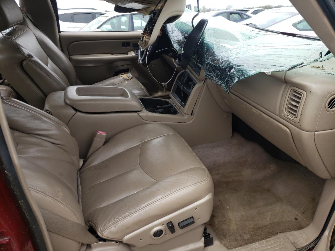 Photo 5 from auction – 2004 GMC NEW SIERRA with VIN 2GTEK13T541367689