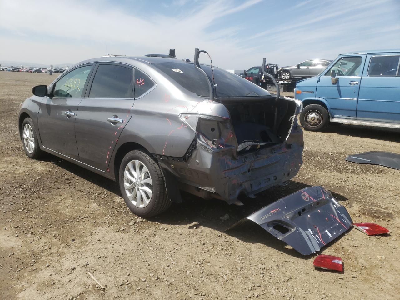 Photo 3 from auction – 2017 NISSAN SENTRA S with VIN 3N1AB7AP4HY301894