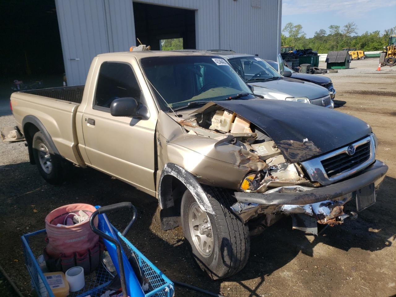 MAZDA B3000 1999 with VIN 4F4YR13V7XTM09697 - Photo from auction