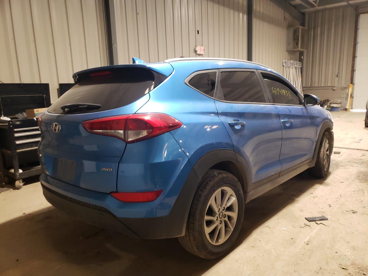 Photo 4 from auction – 2018 HYUNDAI TUCSON SEL with VIN KM8J3CA47JU718570
