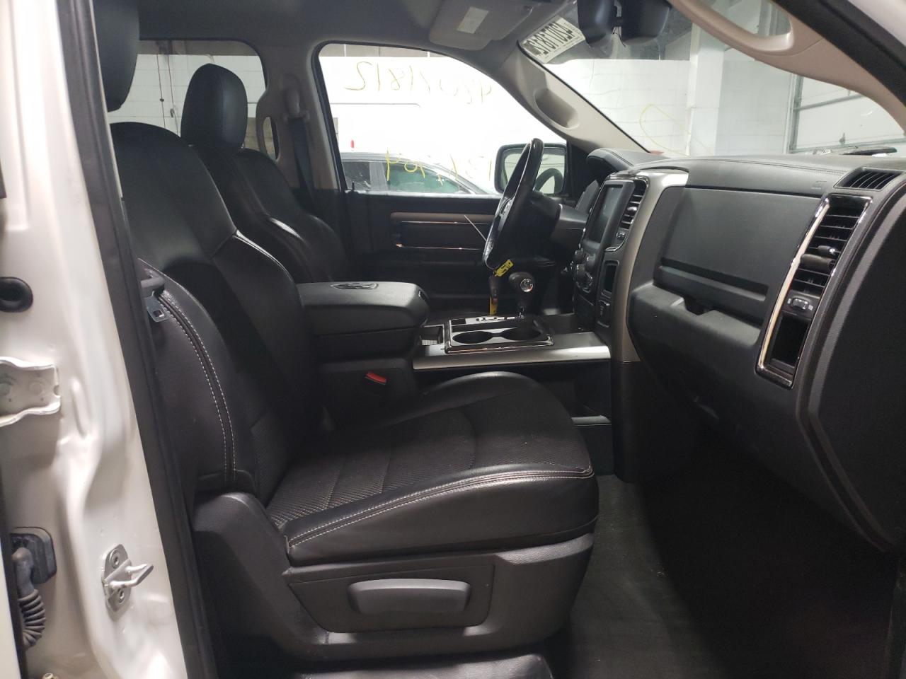 Photo 5 from auction – 2013 RAM 1500 SPORT with VIN 1C6RR7MT2DS508451