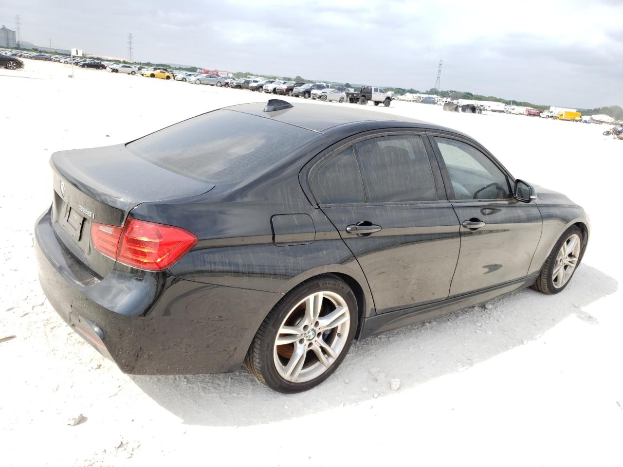 Photo 4 from auction – 2014 BMW 328 I with VIN WBA3A5C55EJ464057