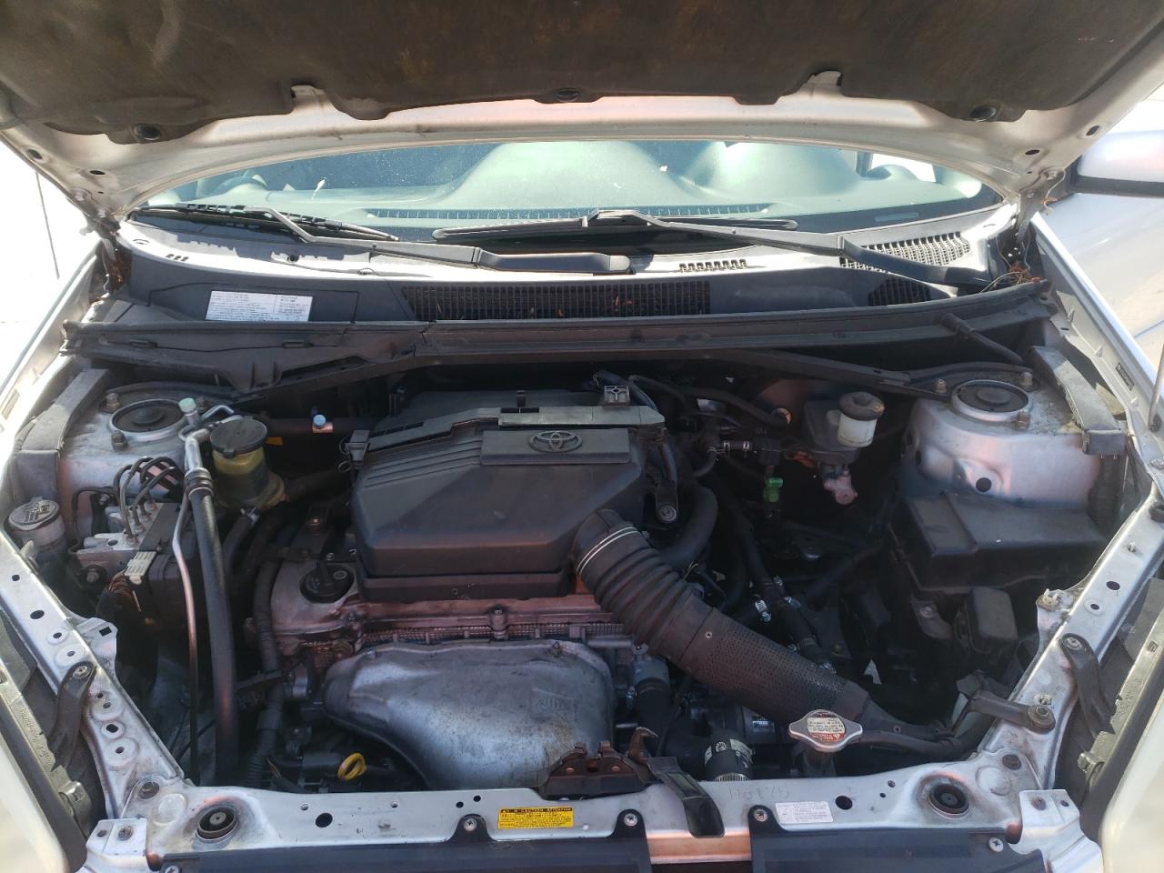 Photo 7 from auction – 2005 TOYOTA RAV4 with VIN JTEGD20V850078250