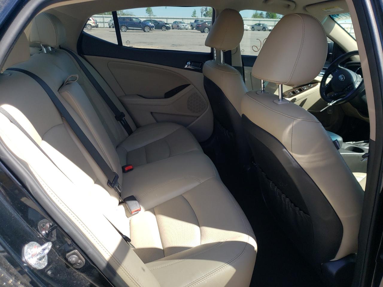 Photo 6 from auction – 2013 KIA OPTIMA EX with VIN 5XXGN4A72DG232705
