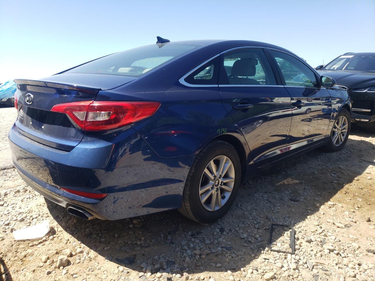 Photo 4 from auction – 2016 HYUNDAI SONATA SE with VIN 5NPE24AFXGH333247