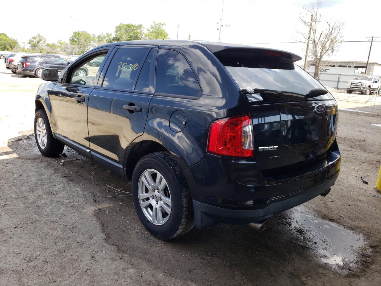 Photo 3 from auction – 2011 FORD EDGE SE with VIN 2FMDK3GC0BBA33803
