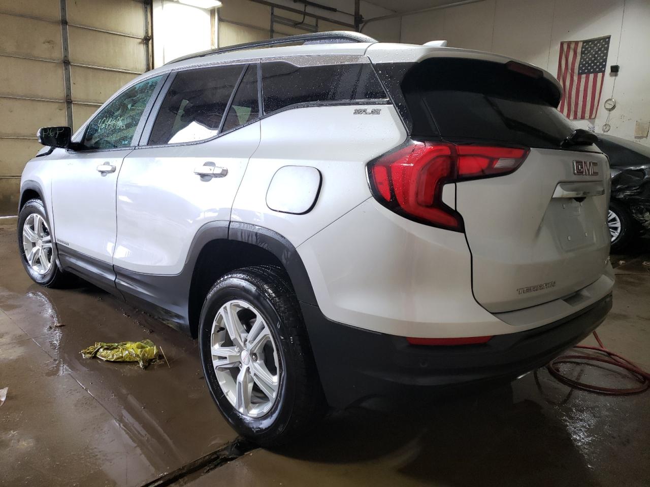 Photo 3 from auction – 2021 GMC TERRAIN SL with VIN 3GKALTEV4ML357857