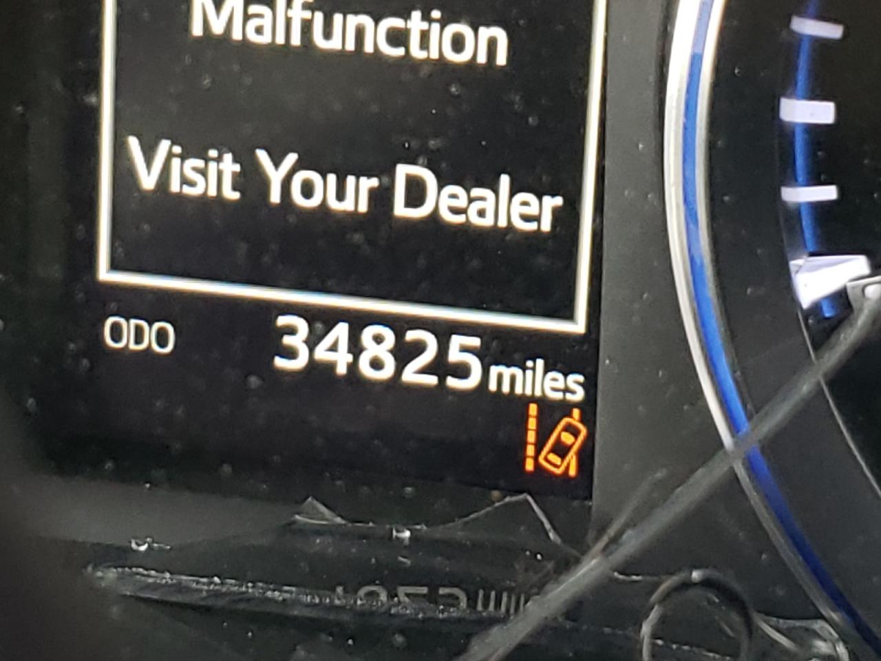 Foto 8 de la subasta – 2018 TOYOTA HIGHLANDER con VIN 5TDKZRFH6JS269487