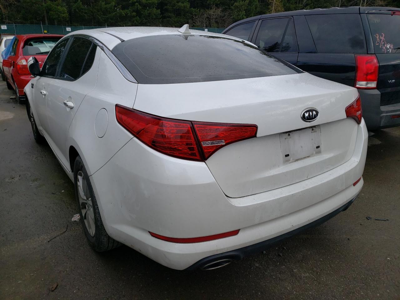 Photo 3 from auction – 2012 KIA OPTIMA LX with VIN KNAGM4A77C5289274