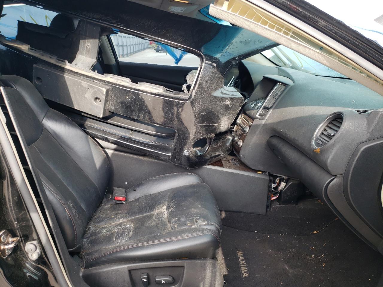 Photo 5 from auction – 2010 NISSAN MAXIMA S with VIN 1N4AA5AP7AC847646