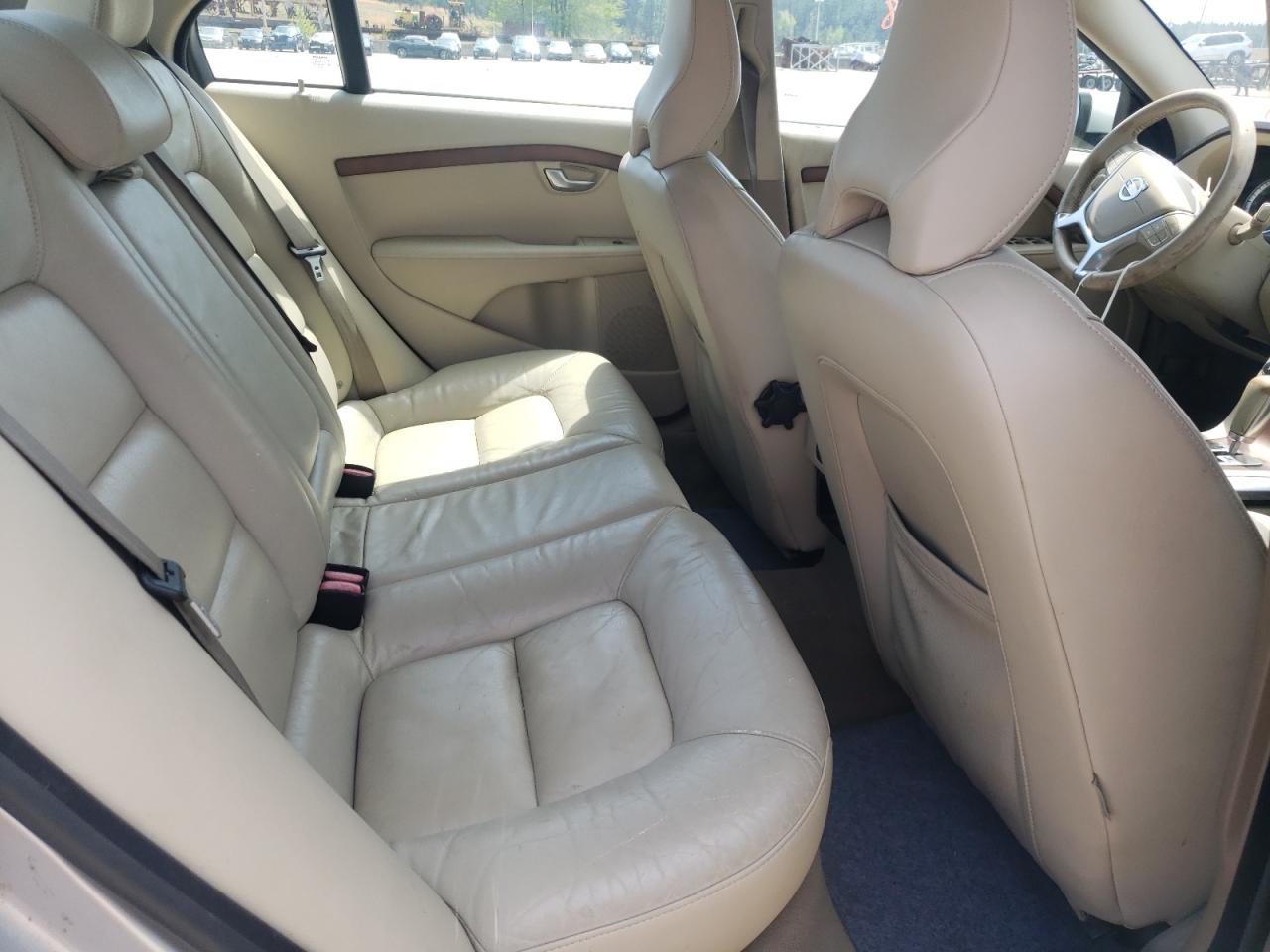Photo 6 from auction – 2010 VOLVO S80 3.2 with VIN YV1982AS0A1130538